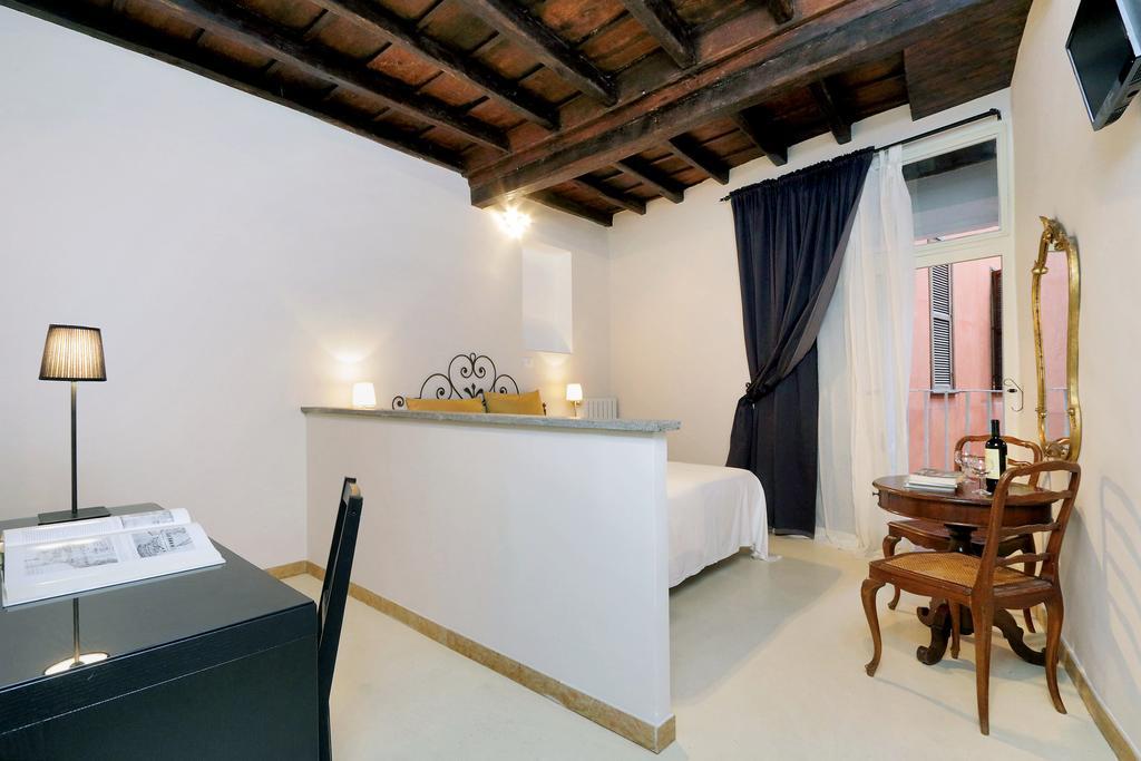 Sangallo - Residenze Romanae * Rome