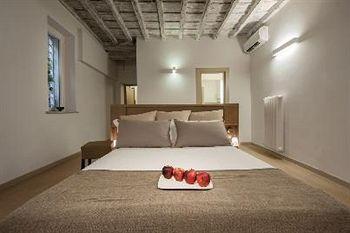 Sangallo - Residenze Romanae * Rome