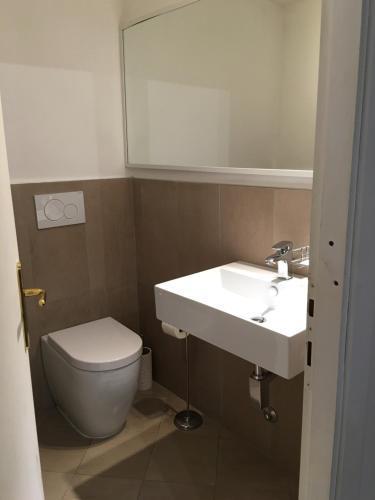 Sangallo - Residenze Romanae Guest house Rome